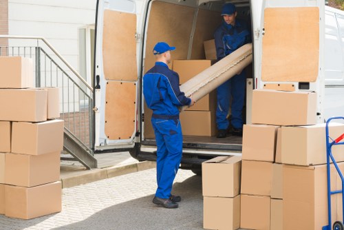 Customer reviewing Sladegreen Storage terms during booking