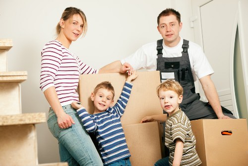 Flexible temporary storage space for household items in Sladegreen
